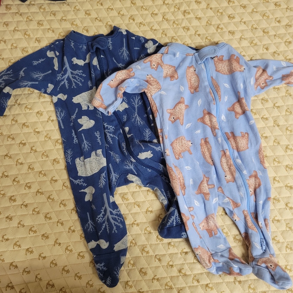 Old Navy Bundle of 2 Pajama Footies 0-3M